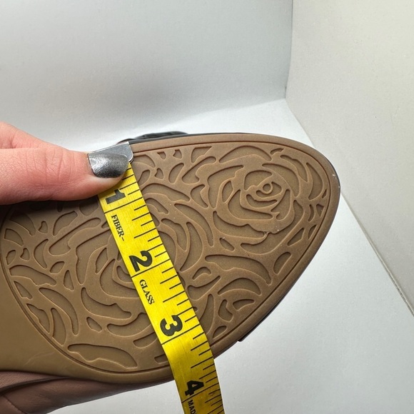 NEW Taryn Rose Rhea Babette Low Heel Pumps Colorblock Nude Pink & Black Sz 11B - Picture 9 of 11